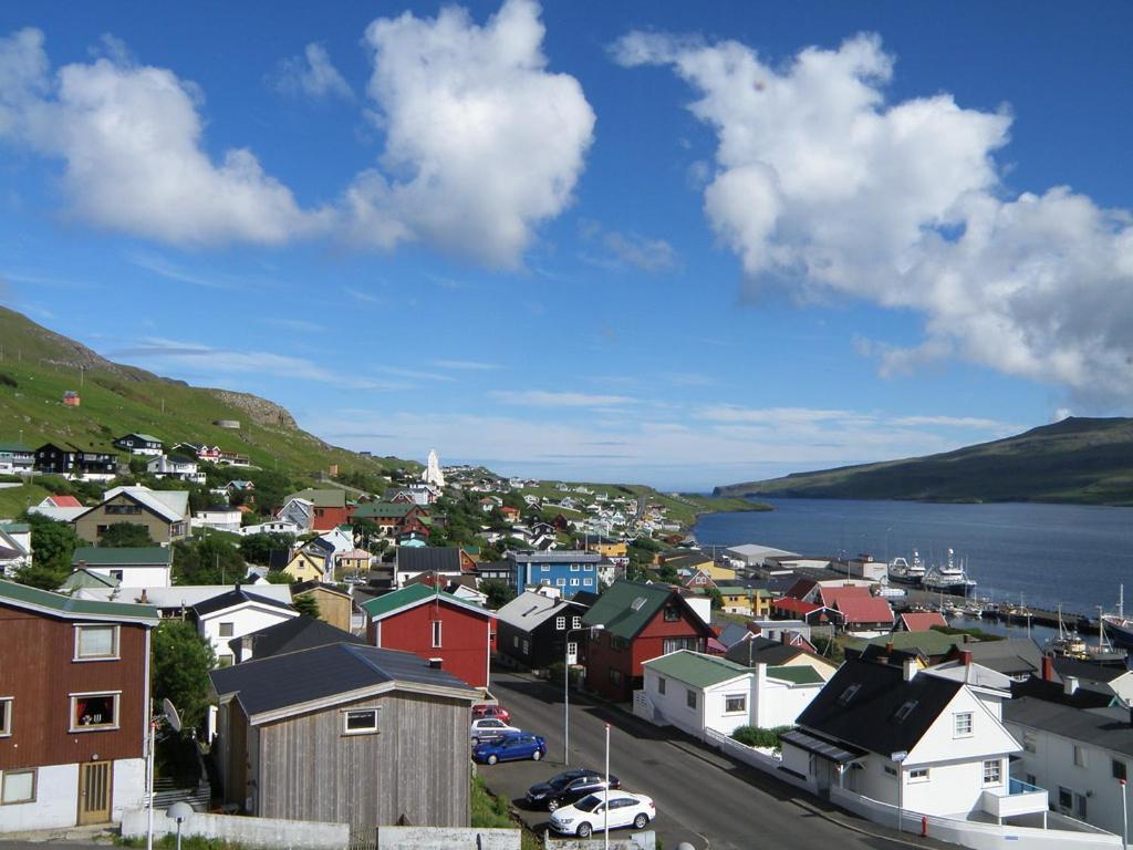 Det Lille Gule Hus Villa Trongisvagur Luaran gambar